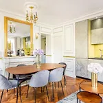 Merveil - Luxury Suite - Louvre -Sebastopol I