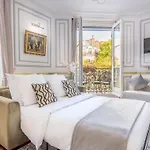 Merveil - Luxury Suite - Louvre -Sebastopol I